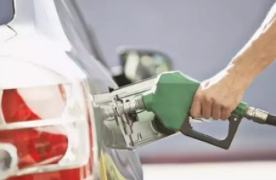 What are e-fuels, and can they help make cars CO2-free? 