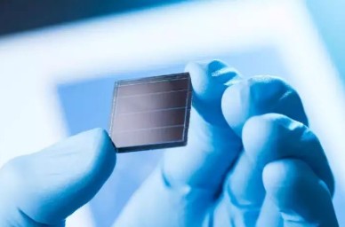 Any surface can be turned into power source by using paper-thin solar cell – Study